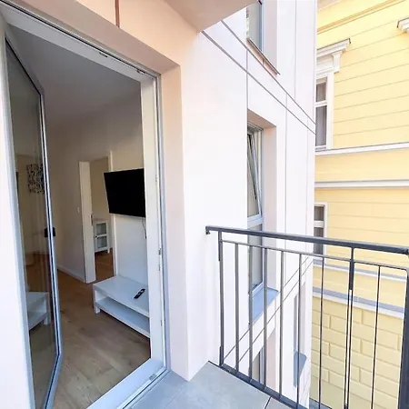 Sapphire & Balcony 312 Apartamento *