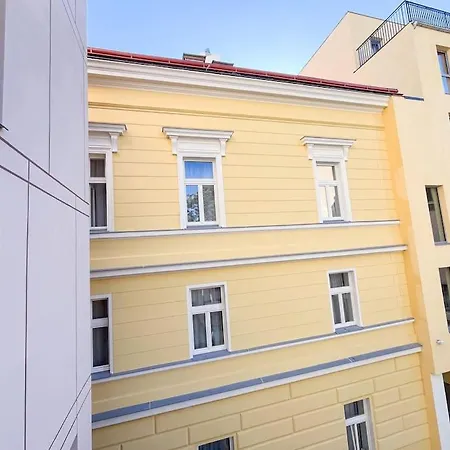 Apartamento Sapphire & Balcony 312 Praga