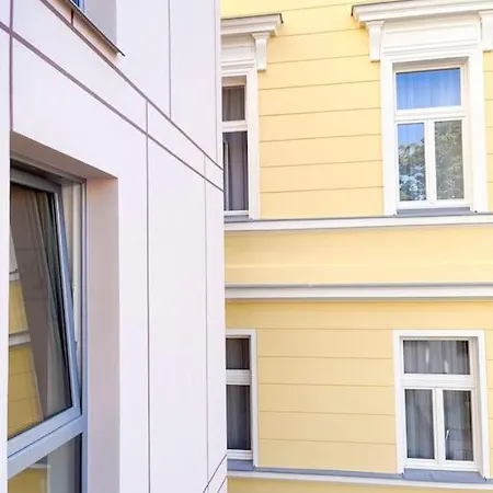 Sapphire & Balcony 312