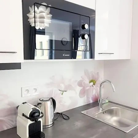 Appartamento Sapphire & Balcony 312